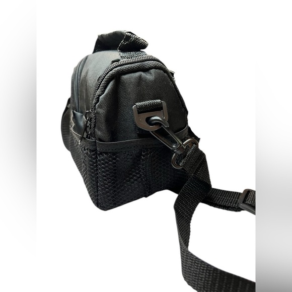 NEW - Vivitar Coco Series Gadget Bag without accessories - Black - Picture 3 of 6